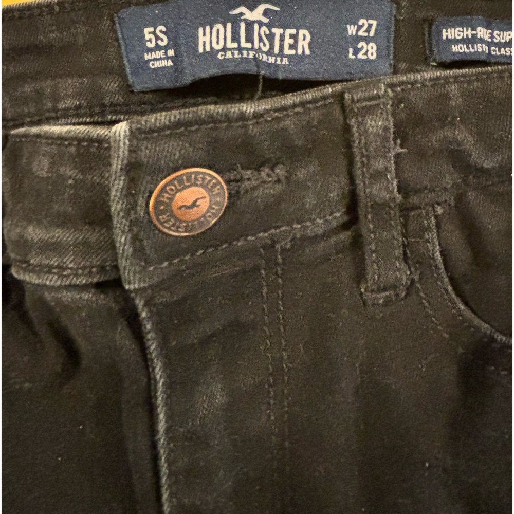 Women’s Black Hollister Jeans Size 5S W27 L28 New Fashion Ripped Jeans